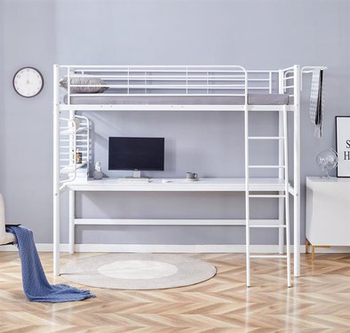 Кровать без матраса