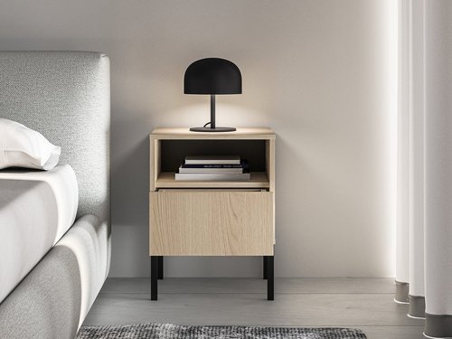 Прикроватная тумбочка